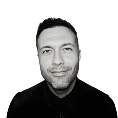 Portrait of Martin Ruegenberg, Design Lead at ThickLabel